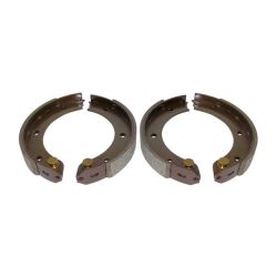 Brake shoe set 4 pieces bolts