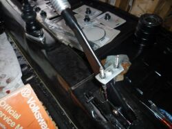 Handbrake cable nuts (2 pieces)